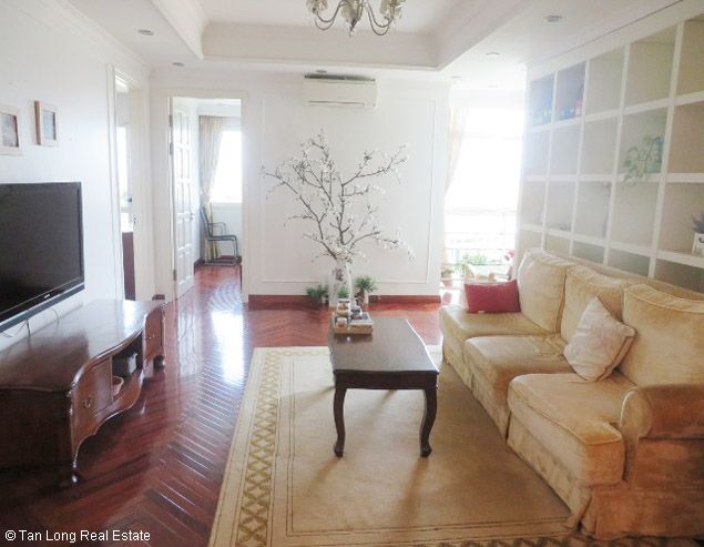 3 bedrooms Apartment in Tay Ho, Vietnam No. 5350