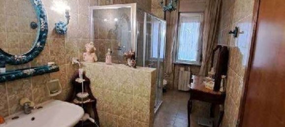 8 rooms Apartment in Syracuse, Italy No. 268975 4