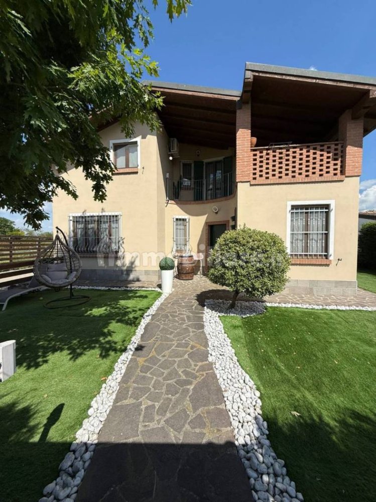 3 chambres Villa à Casteggio, Italy No. 264563