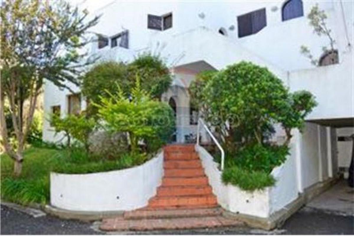 Studio in Escobar, Argentina No. 17437