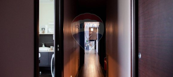 5 rooms Commercial property in Concorezzo, Italy No. 58222 11