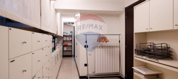 5 rooms Commercial property in Concorezzo, Italy No. 58222 25