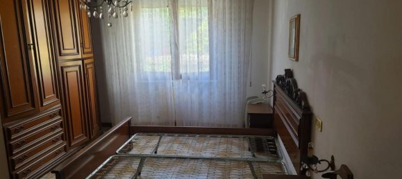 Квартира с 4 комнатами в Масса, Италия № 118115 3