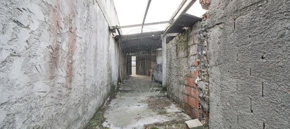 2 bedrooms House in Oliveirinha, Portugal No. 48493 14