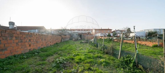 2 bedrooms House in Oliveirinha, Portugal No. 48493 17