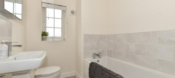 4 غرف نوم منزل في Essex, United Kingdom رقم 3972 12