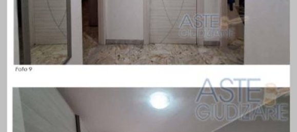 Apartamento T3 em Taranto, Italy N.º 342325 13