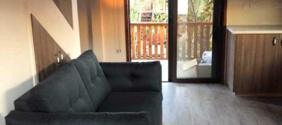 9 bedrooms House in Agios Athanasios, Cyprus No. 6682 5