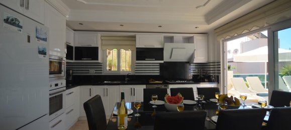 Villa 4+1 in Antalya, Turkey No. 4677 10