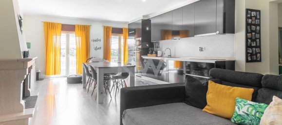 1 bedroom Apartment in Sesimbra, Portugal No. 58084 2