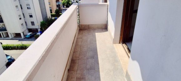 3-salle Appartement à Pisa, Italy No. 308164 10