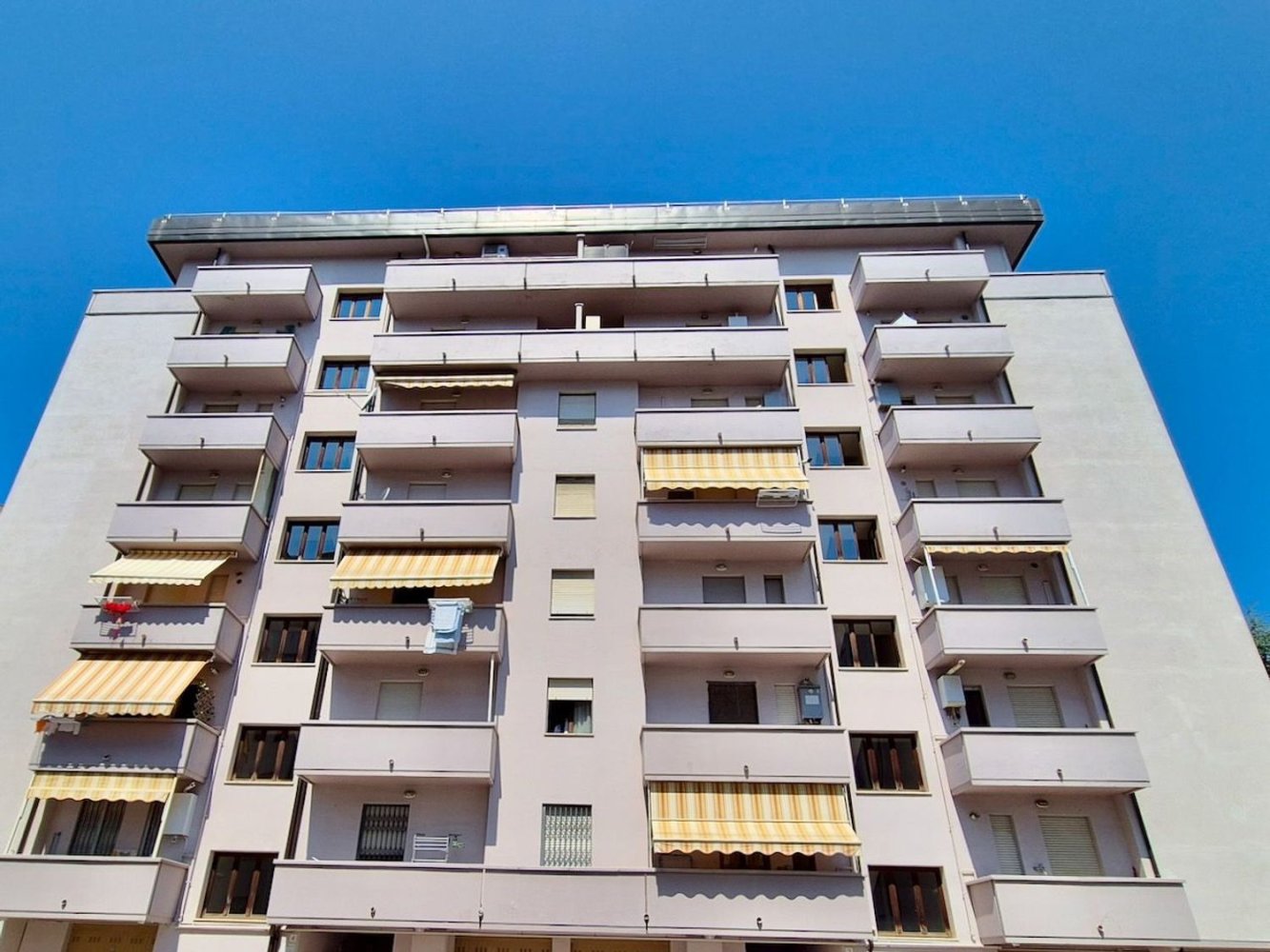 3-salle Appartement à Pisa, Italy No. 308164