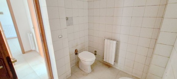 3-salle Appartement à Pisa, Italy No. 308164 19