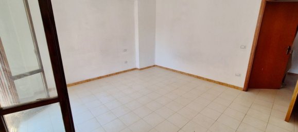 3-salle Appartement à Pisa, Italy No. 308164 13