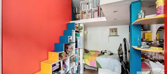 2 bedrooms Apartment in Paris, France No. 144750 9