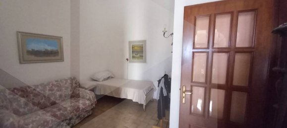 6 rooms House in Vico del Gargano, Italy No. 17176 5