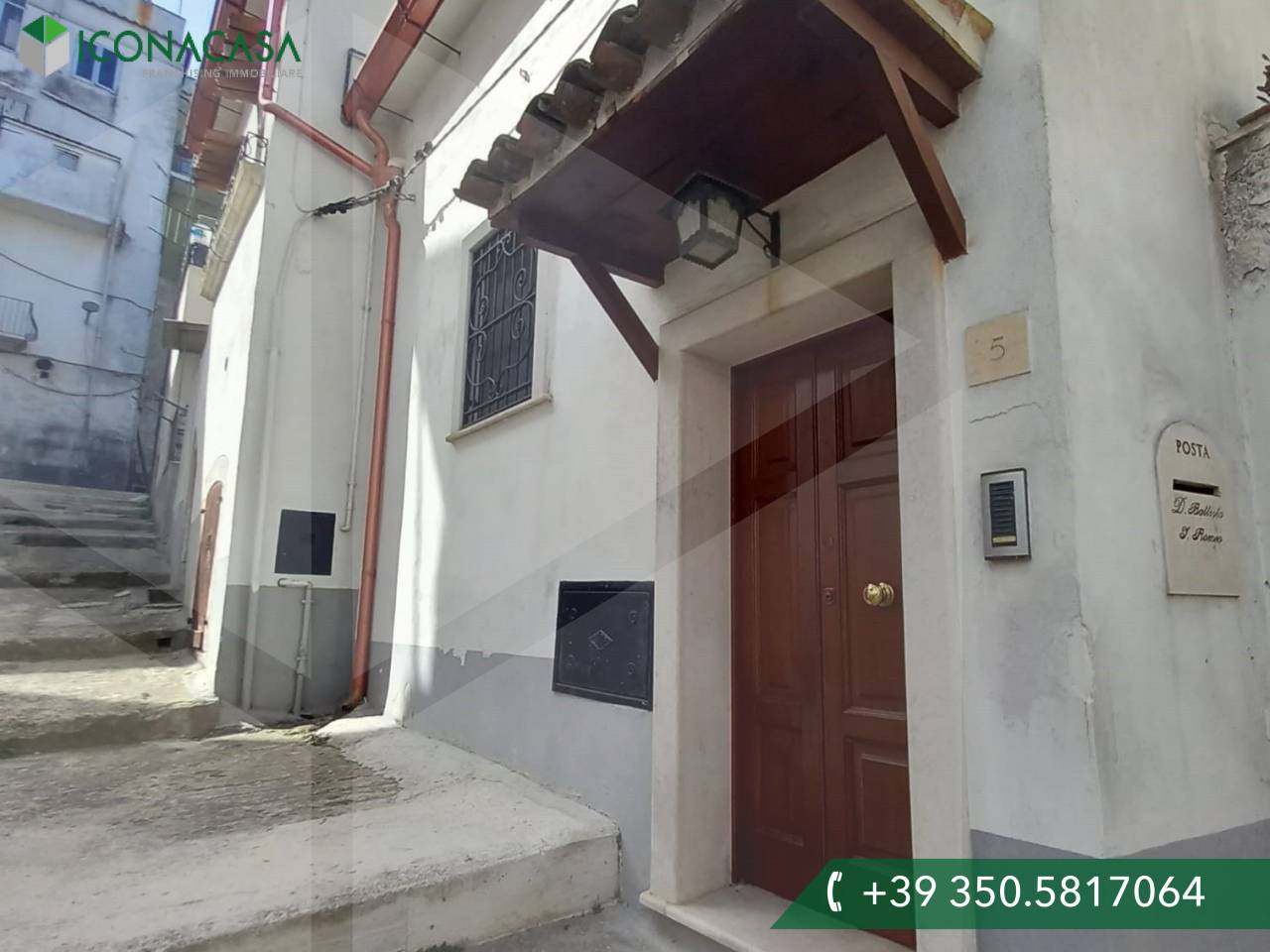 6 rooms House in Vico del Gargano, Italy No. 17176