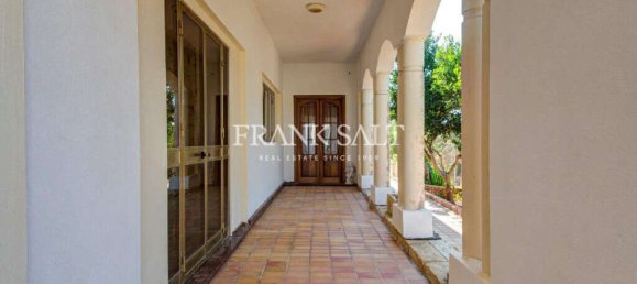 Вилла с 4 спальнями в Рабат, Мальта № 1329 8