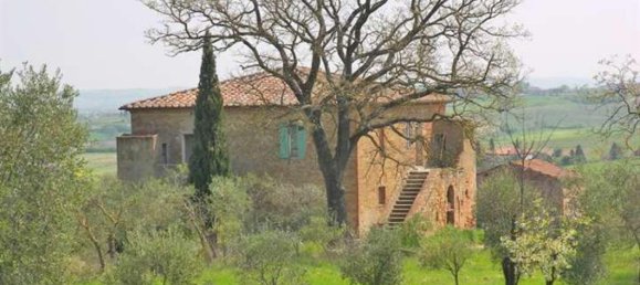 Studio in Torrita di Siena, Italy No. 1474 2