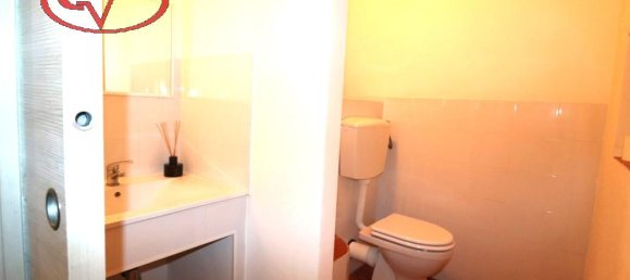 Дом с 6 комнатами в Монтеварки, Италия № 232804 24