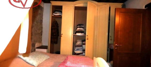 Дом с 6 комнатами в Монтеварки, Италия № 232804 9