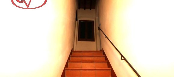 Дом с 6 комнатами в Монтеварки, Италия № 232804 26