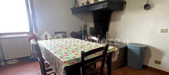 5 Schlafzimmer Haus in Loro Ciuffenna, Italy, Nr. 75893 16