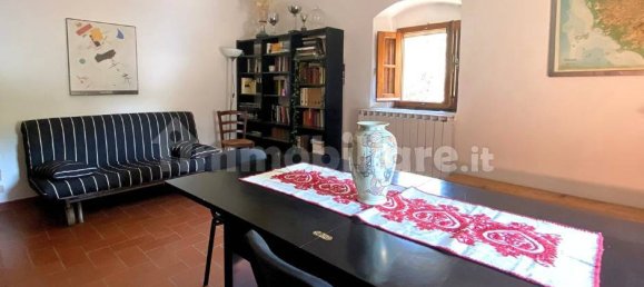 5 Schlafzimmer Haus in Loro Ciuffenna, Italy, Nr. 75893 24
