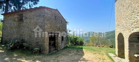 5 Schlafzimmer Haus in Loro Ciuffenna, Italy, Nr. 75893 28