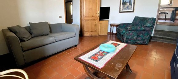 5 Schlafzimmer Haus in Loro Ciuffenna, Italy, Nr. 75893 18