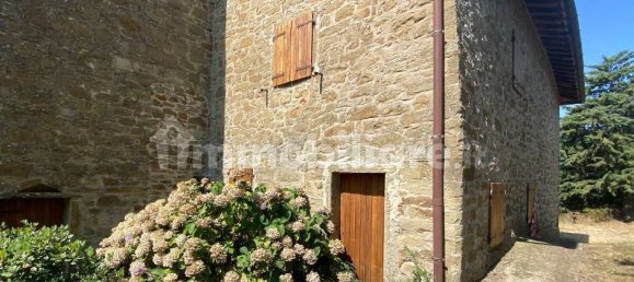 5 Schlafzimmer Haus in Loro Ciuffenna, Italy, Nr. 75893 7