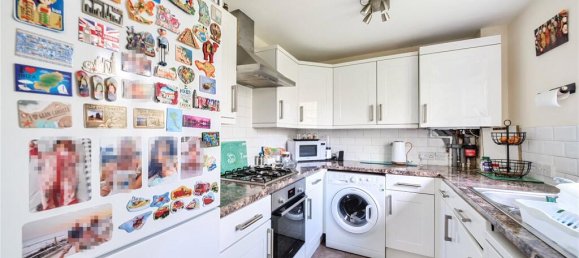 2 bedrooms Apartment in Edgware, United Kingdom No. 12228 17