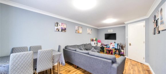 2 bedrooms Apartment in Edgware, United Kingdom No. 12228 13