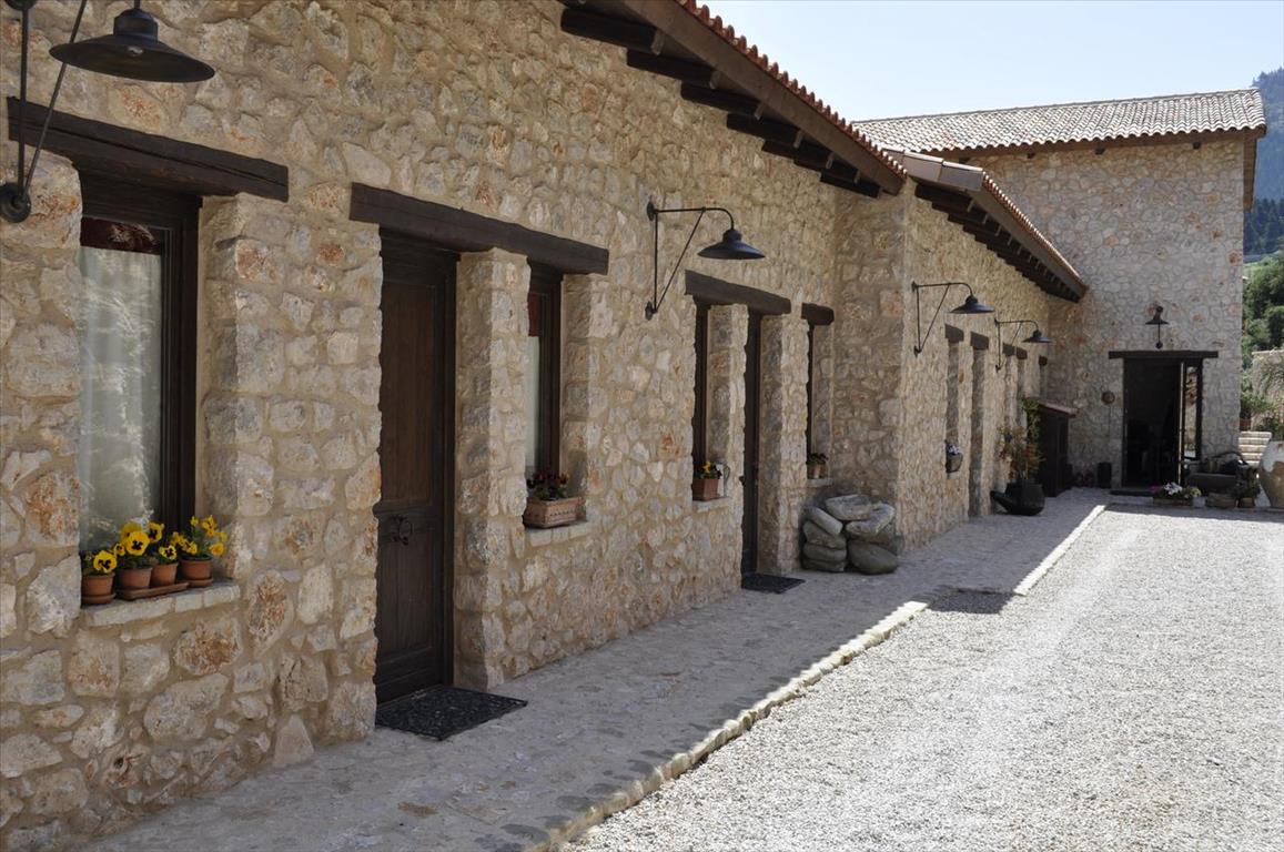 Maison de ville à Phocis, Greece 510m² No. 4668