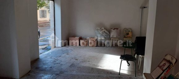 2-Zimmer Gewerbliche Immobilie in Rome, Italy, Nr. 289860 8