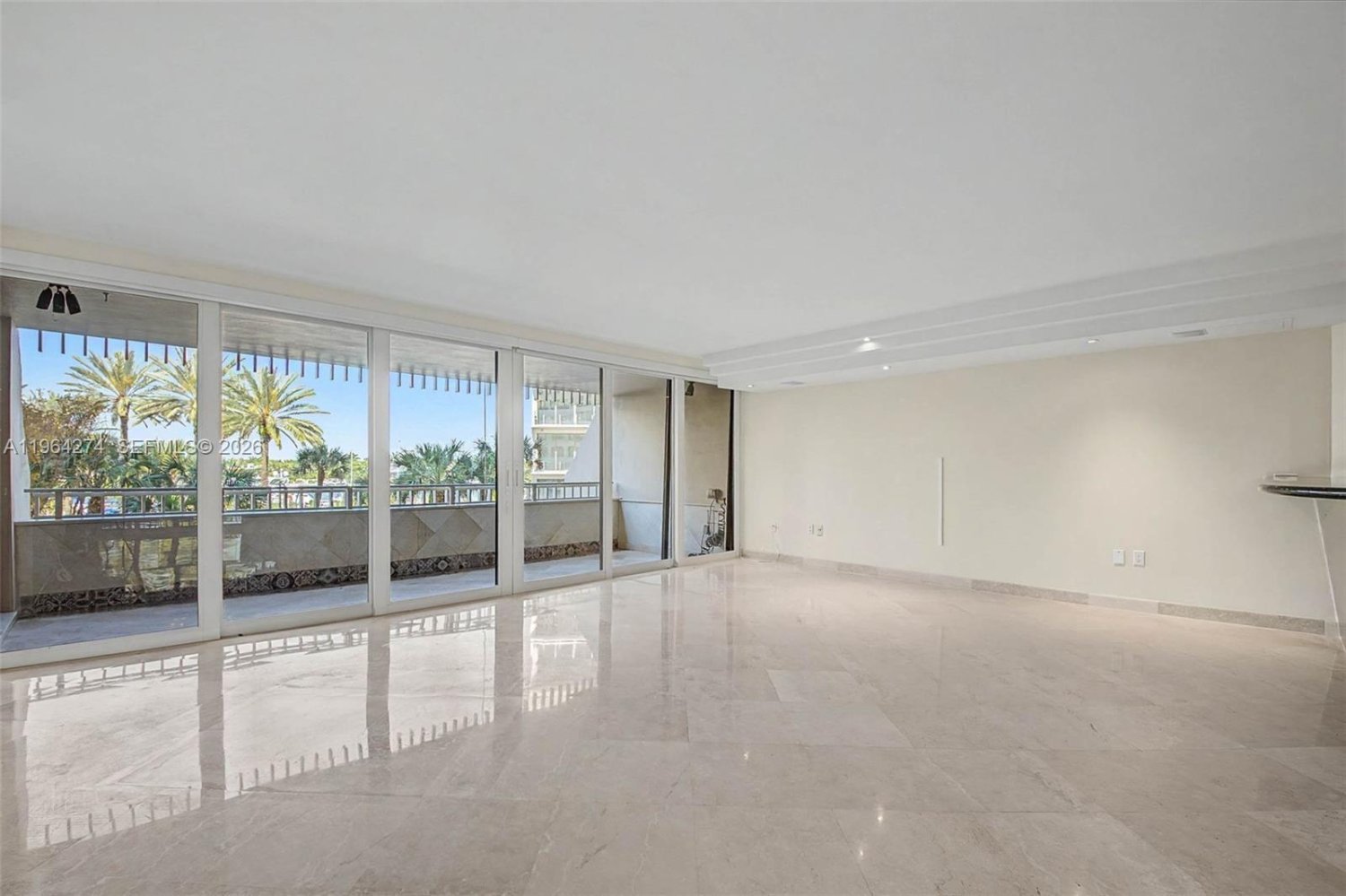 Propriedade comercial T2 em Miami, USA N.º 615616
