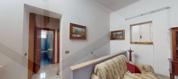 3-Zimmer Haus in Brusciano, Italy, Nr. 99531 12
