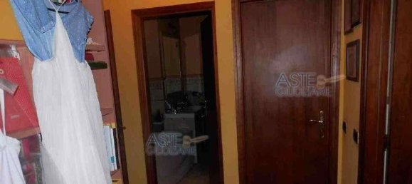 Apartamento de 6 divisões em Pistoia, Italy N.º 40763 8