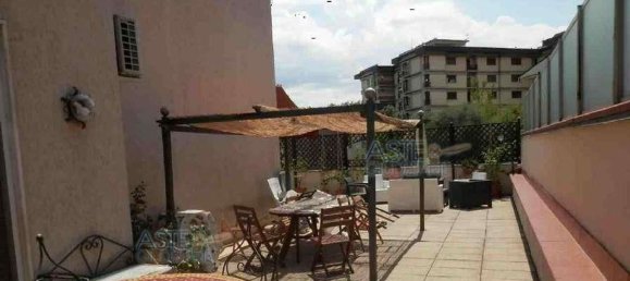 Apartamento de 6 divisões em Pistoia, Italy N.º 40763 19