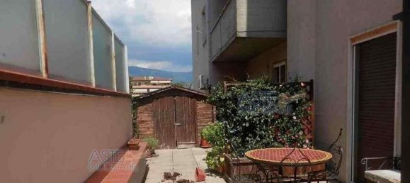 Apartamento de 6 divisões em Pistoia, Italy N.º 40763 16
