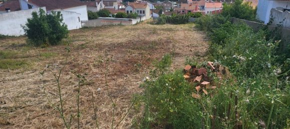 2 Schlafzimmer Haus in Alenquer, Portugal, Nr. 49050 3