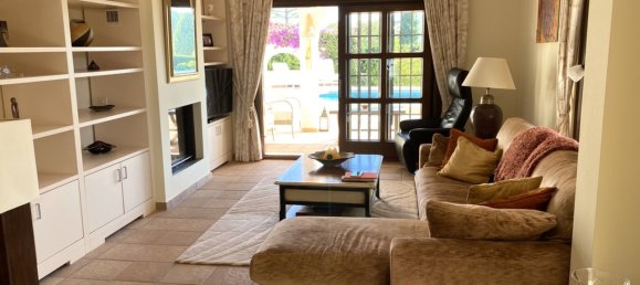 4 bedrooms Villa in Altea, Spain No. 9684 8