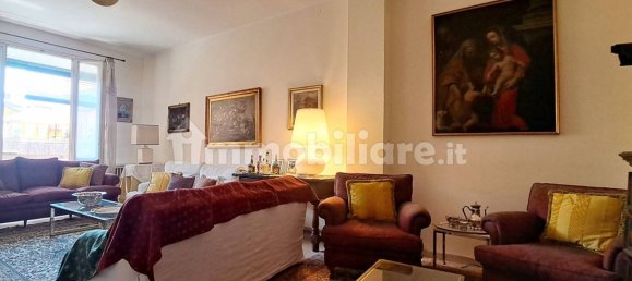 3 bedrooms Apartment in Bologna, Italy No. 332945 5