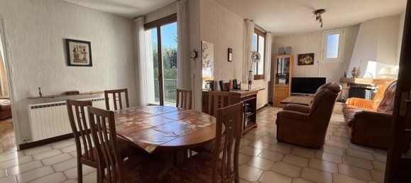 2 غرف نوم منزل في Montfermeil, France رقم 166703 7