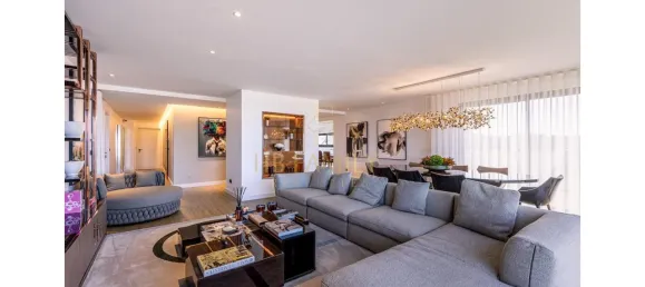 4 bedrooms Penthouse in Funchal, Portugal No. 183494 2