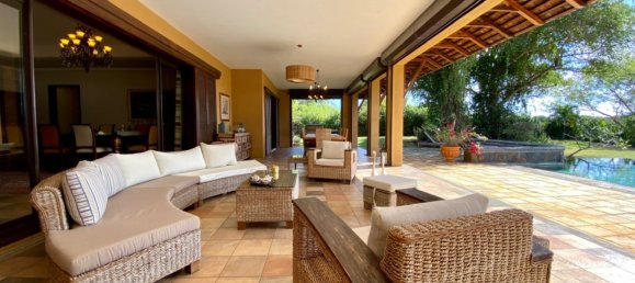 4 bedrooms Villa in Tamarin, Mauritius No. 258 6