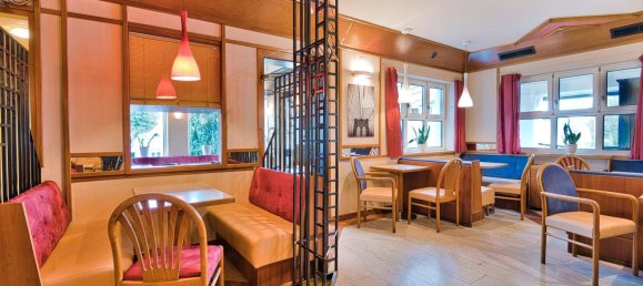 352m² Building in Timelkam, Austria No. 192610 12