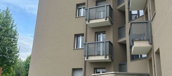 Apartamento de 3 habitaciónes en Barlassina, Italy No. 300756 6
