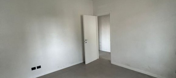 Apartamento de 3 habitaciónes en Barlassina, Italy No. 300756 7