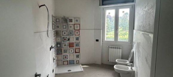 Apartamento de 3 habitaciónes en Barlassina, Italy No. 300756 2